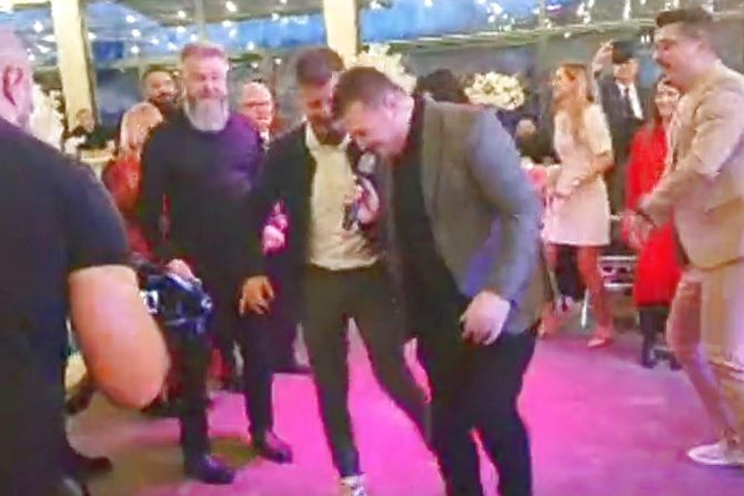 Otac Predrag Popović