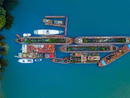 Brodsko groblje pored grada Pilišmarot u Mađarskoj