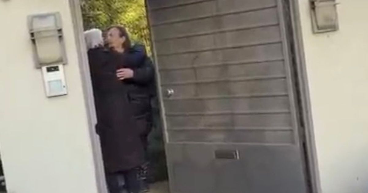 Evo ko je posetio Čolinu vilu: Uneo im jednu stvar