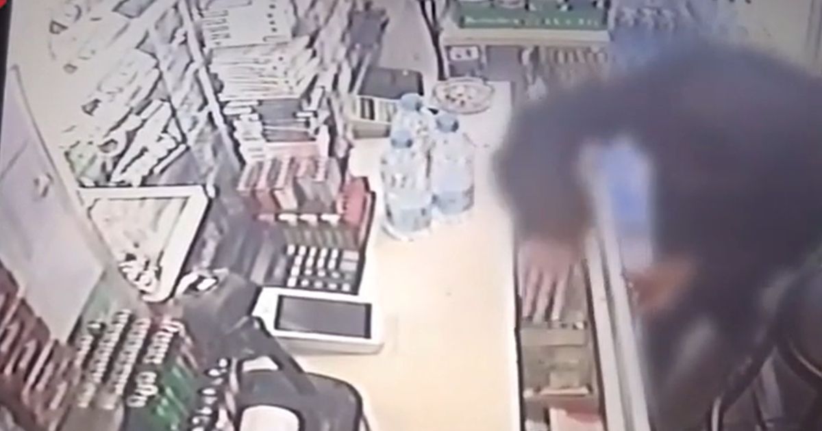 Razbojnik opljačkao kiosk u Beogradu, a onda napao i radnicu: Kamere zabeležile celu dramu