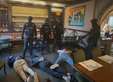 Policija hapšenje Vračar klan UKP akcija