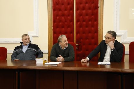 Lavirint Teslinog uma, film, projekcija