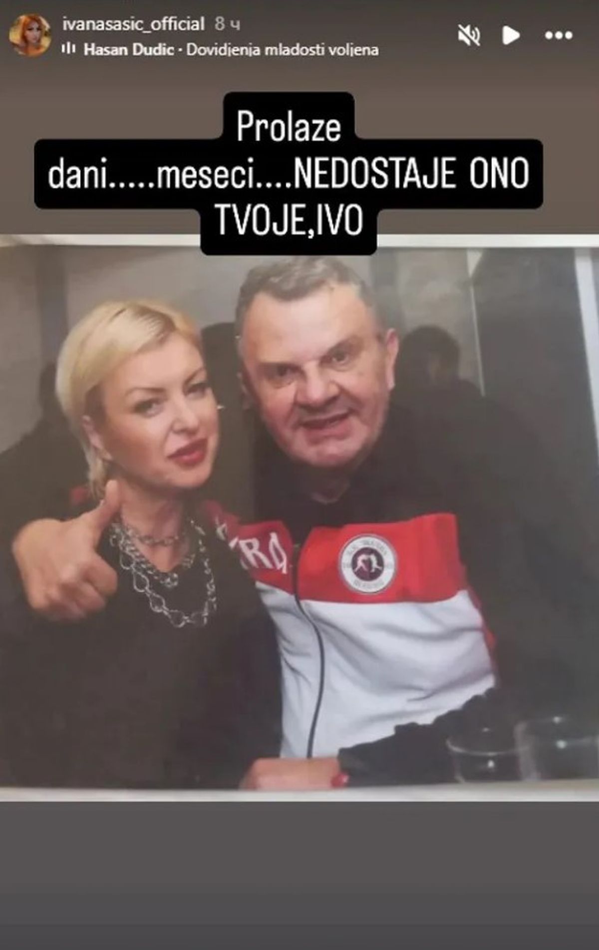 "Nedostaje ono tvoje..." Pevačica objavila sliku sa pokojnim mužem njene koleginice, poruka je puna bola