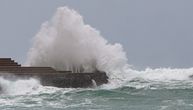 Pogledajte snimke jedne od najjačih ciklonalnih plima u Hrvatskoj: Jugo duvao 137 km/h, more se diglo za 70 cm