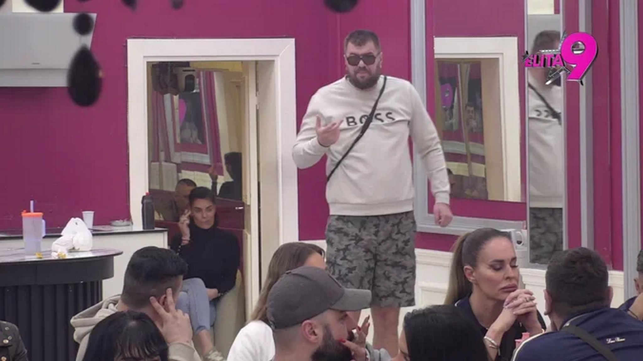 Haos u Eliti! Aneli ponižena kao nikad: Janjuš eksplodirao, pa joj sasuo u lice sve, ovom rečenicom je ZAKUCAO