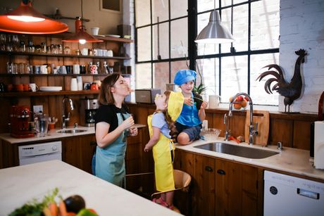 porodica, deca, mama. tata, brat, sestra,