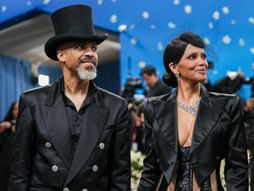 Halle Berry, Van Hunt