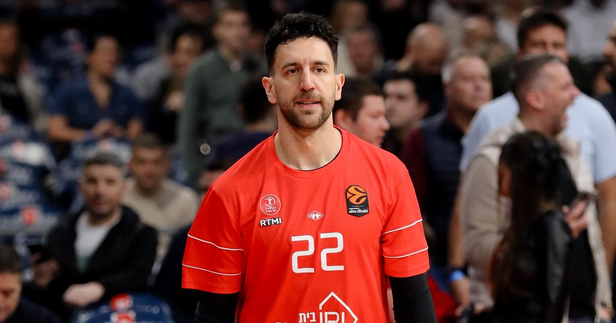 Glupost Vase Micića o kojoj će se pričati: Srbin isključen posle 10 minuta u ligi Izraela...