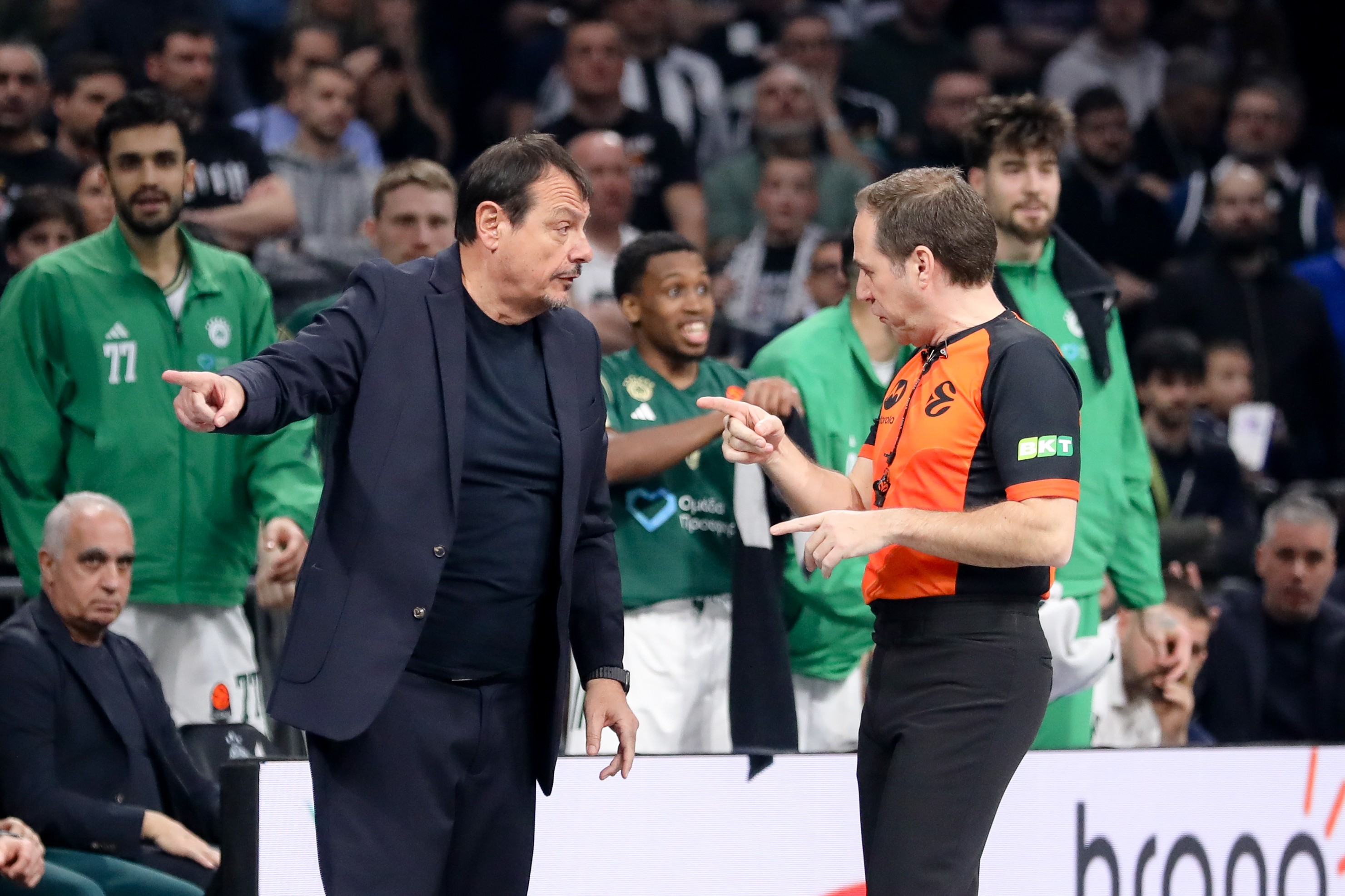 Ataman posle poraza od Olimpijakosa besneo, kritikovao i srpske medije: "Nastavite da pišete da sam najgori"