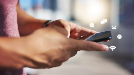 Mnogo aplikacija na telefonu