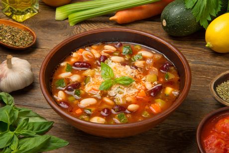 Minestrone supa