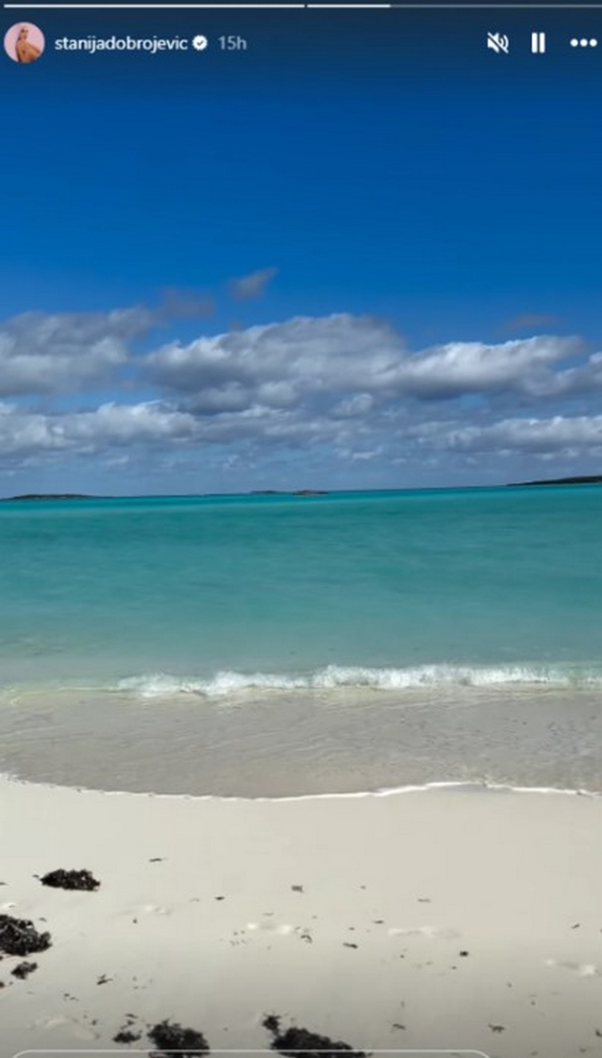 "Ko beše Asmin?" Stanija ne želi da čuje za bivšeg: Starleta se oglasila sa Bahama, baškari se u pravom raju