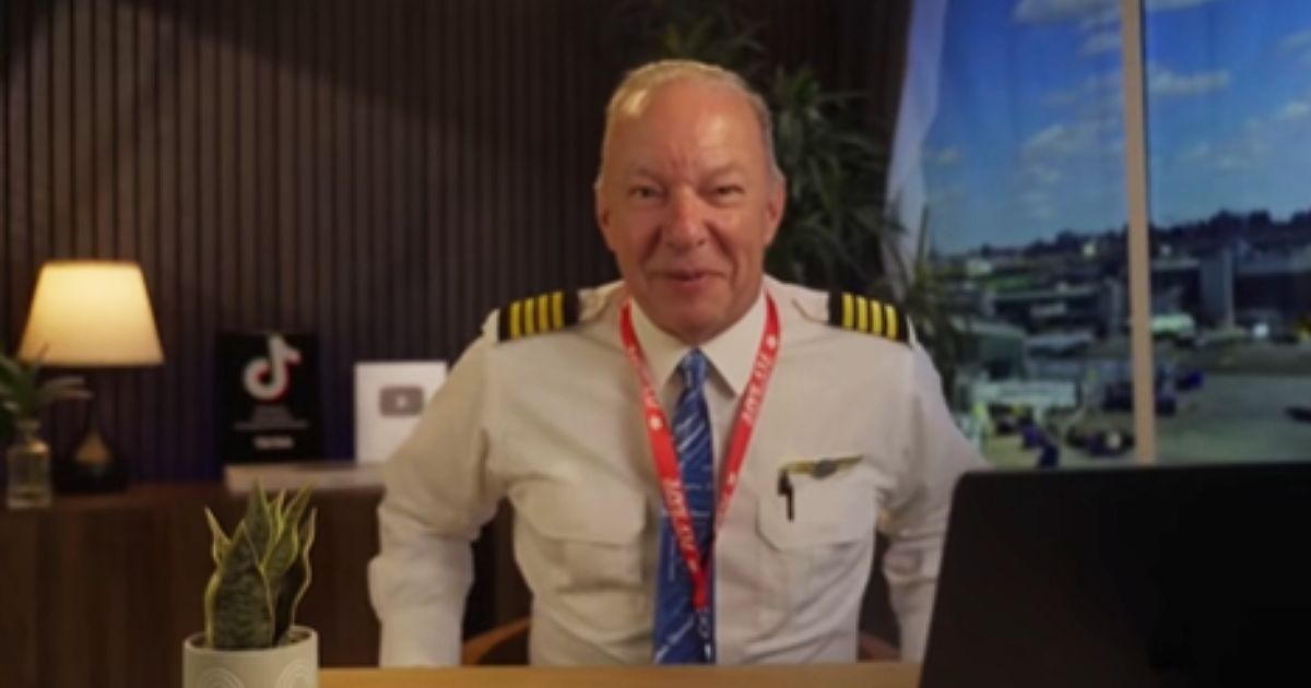 Pilot Reveals the Strangest Things He's Seen During Flights: "Sometimes Something Flies Past You, and There Are Lights"