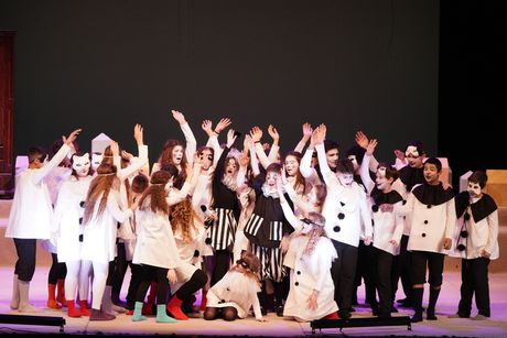 Priređena svečana premijera opere “Brundibar“ u Madlenianumu