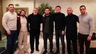 Islam Mahačev doputovao u Beograd, dočekali ga ministar Darko Glišić i čelnici MMA i Bokserskog saveza Srbije