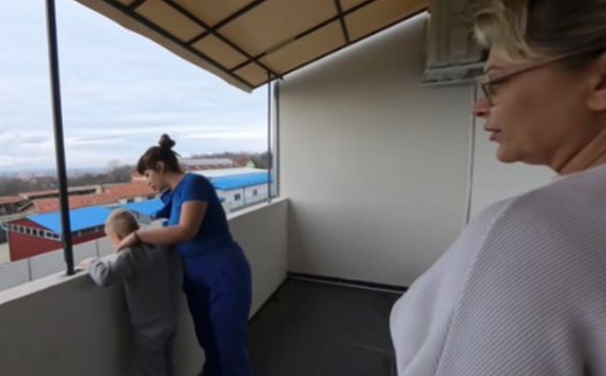 Miljana napustila porodični dom, preselila se u hotel! Marija i sin joj dolaze u posetu, pogledajte gde živi