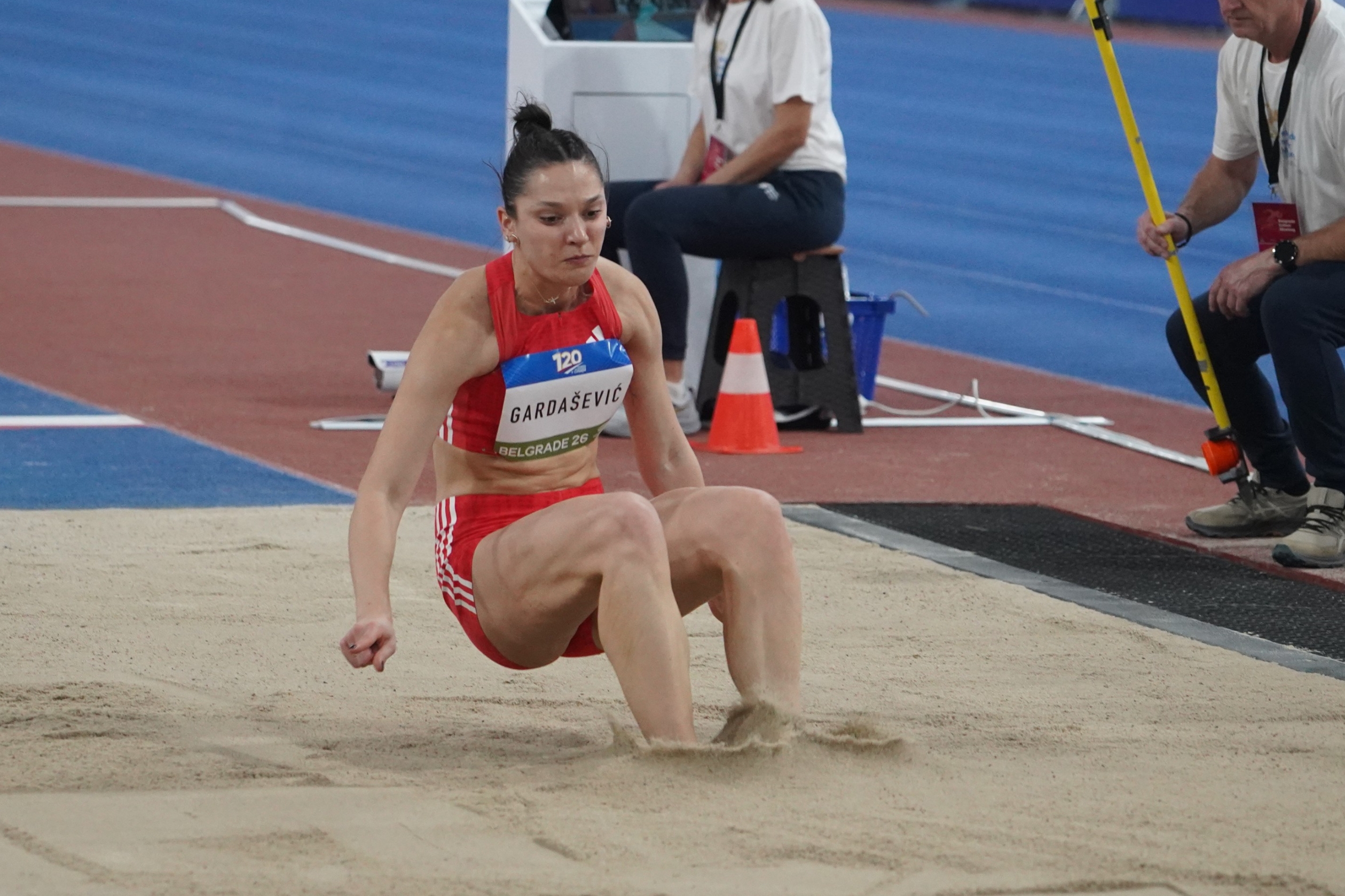 Milica Gardašević 4. na čuvenom mitingu, ovde je Ivana Španović zauvek rekla zbogom prvoj ljubavi