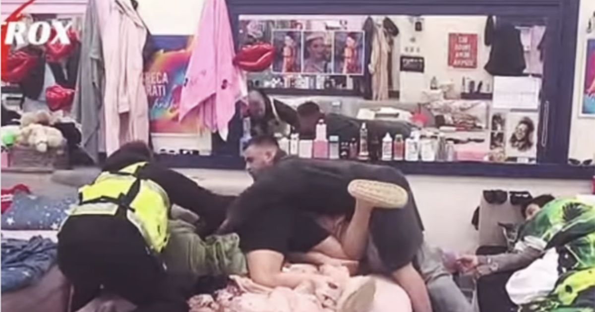 Maja Marinković disfigured her roommate's face in 'Elita 9'! A video of the participants' fight has surfaced, and security barely managed to separate them