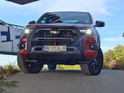 Toyota Hilux, Hilux, Tojota Hajlaks, vozili smo Toyota Hilux, test Toyota Hilux, Toyota