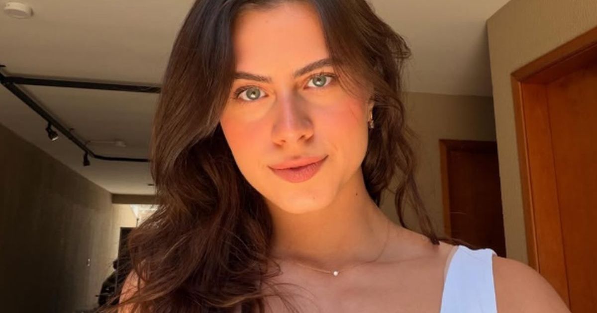 Table tennis writes fairy tales! Attractive Brazilian is one of the best table tennis players, her boyfriend is the world's #2 player...