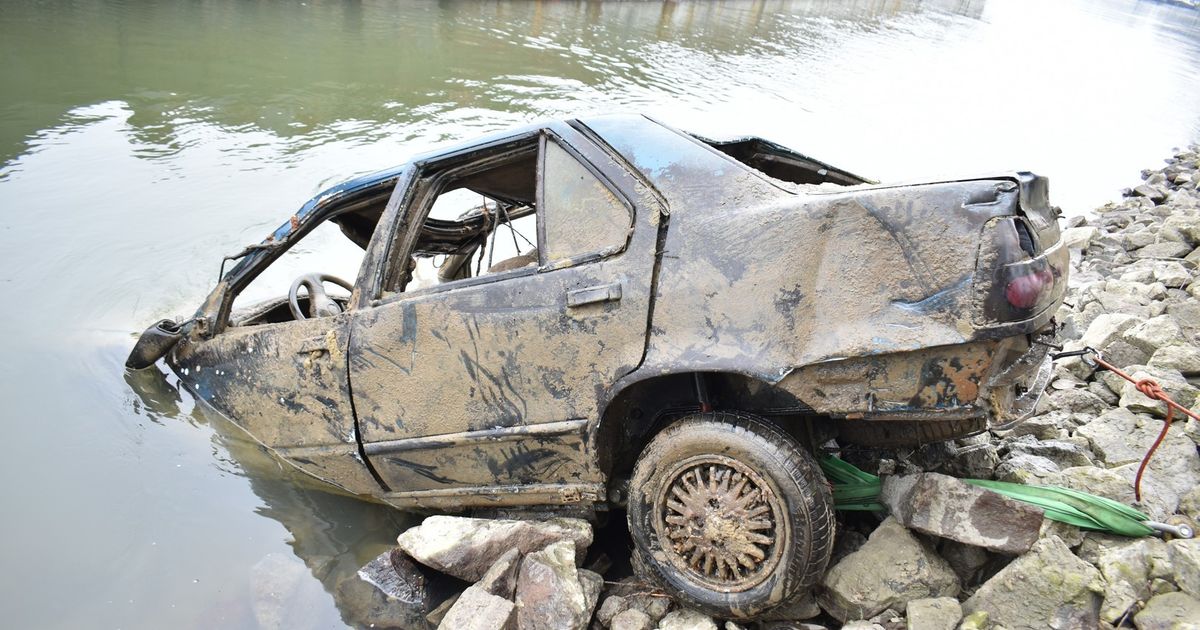 Family Reported Disappearance in 2015: Police Speak Out After Destroyed Car Pulled From Danube