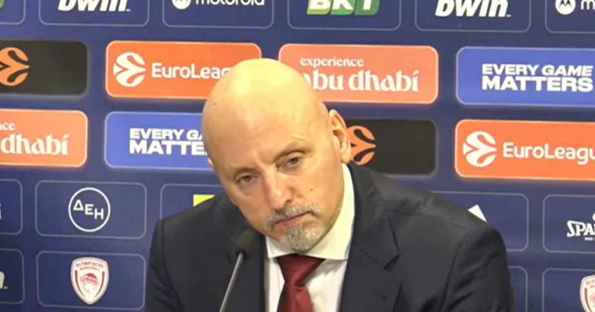 "How do you mean better prepared?": Obradović bewildered after a question from a Greek journalist
