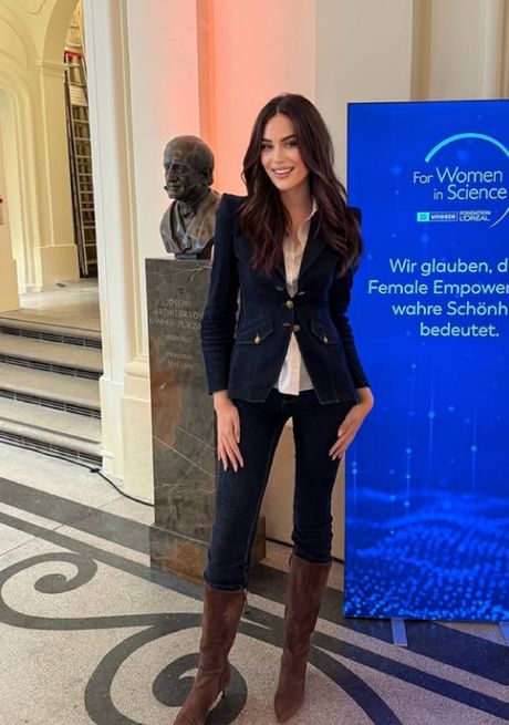 Gloria Sophie Burkhard