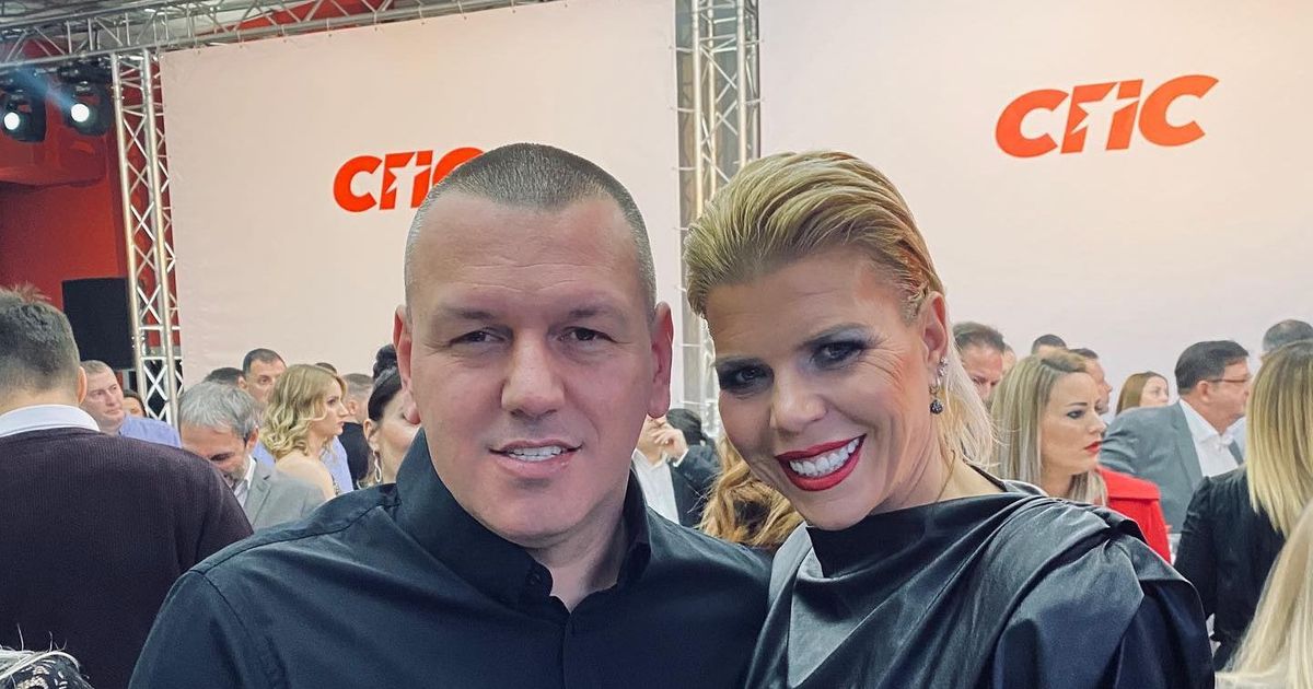Who is Tatjana Ječmenica's husband, who is fighting for his life after his wife's death? Darko Jevtić is the director of Vojvodina