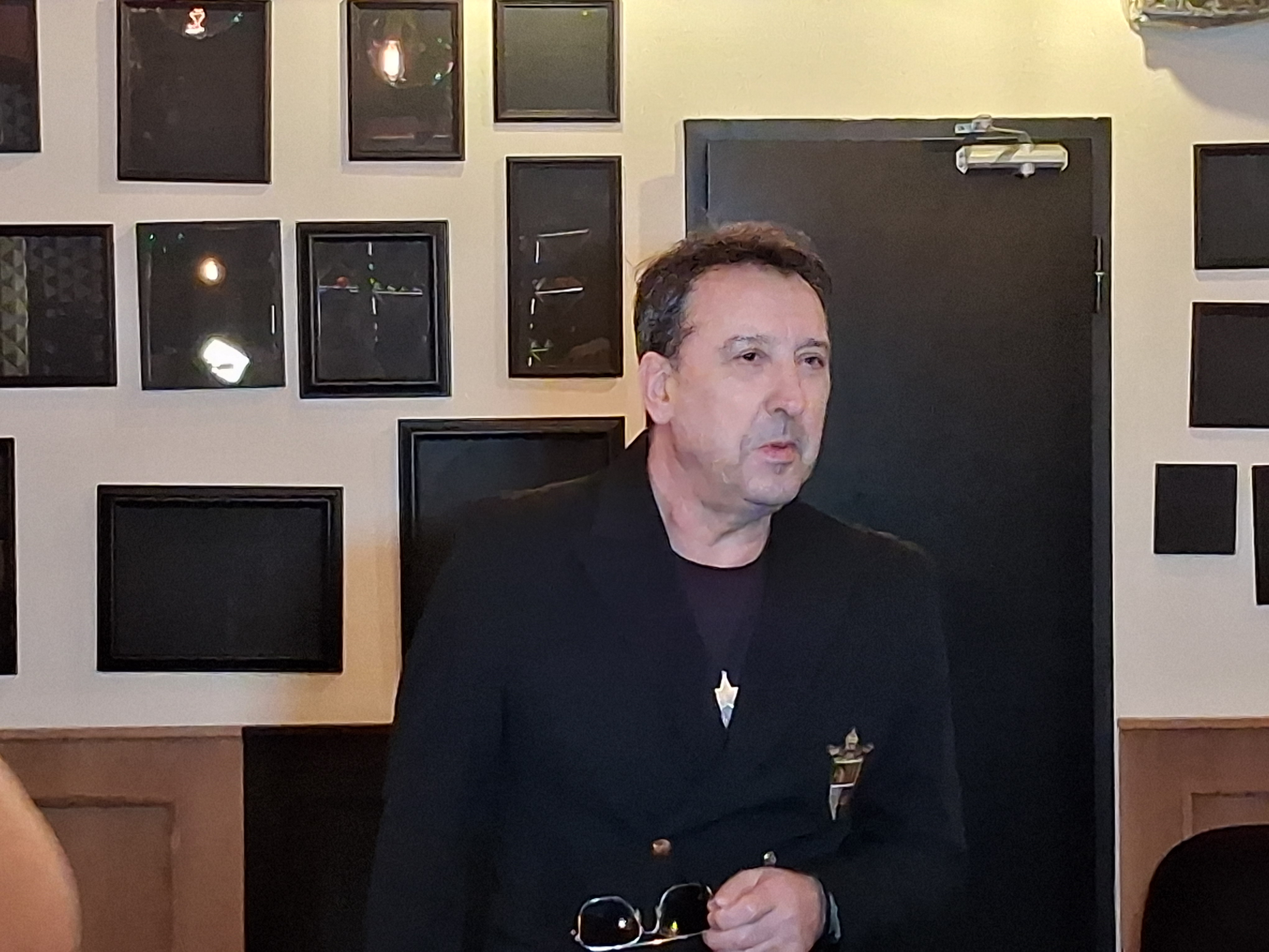 Haos u Sava centru pred koncert, besan Hari Mata Hari: "Gadi mi se kad vidim..."