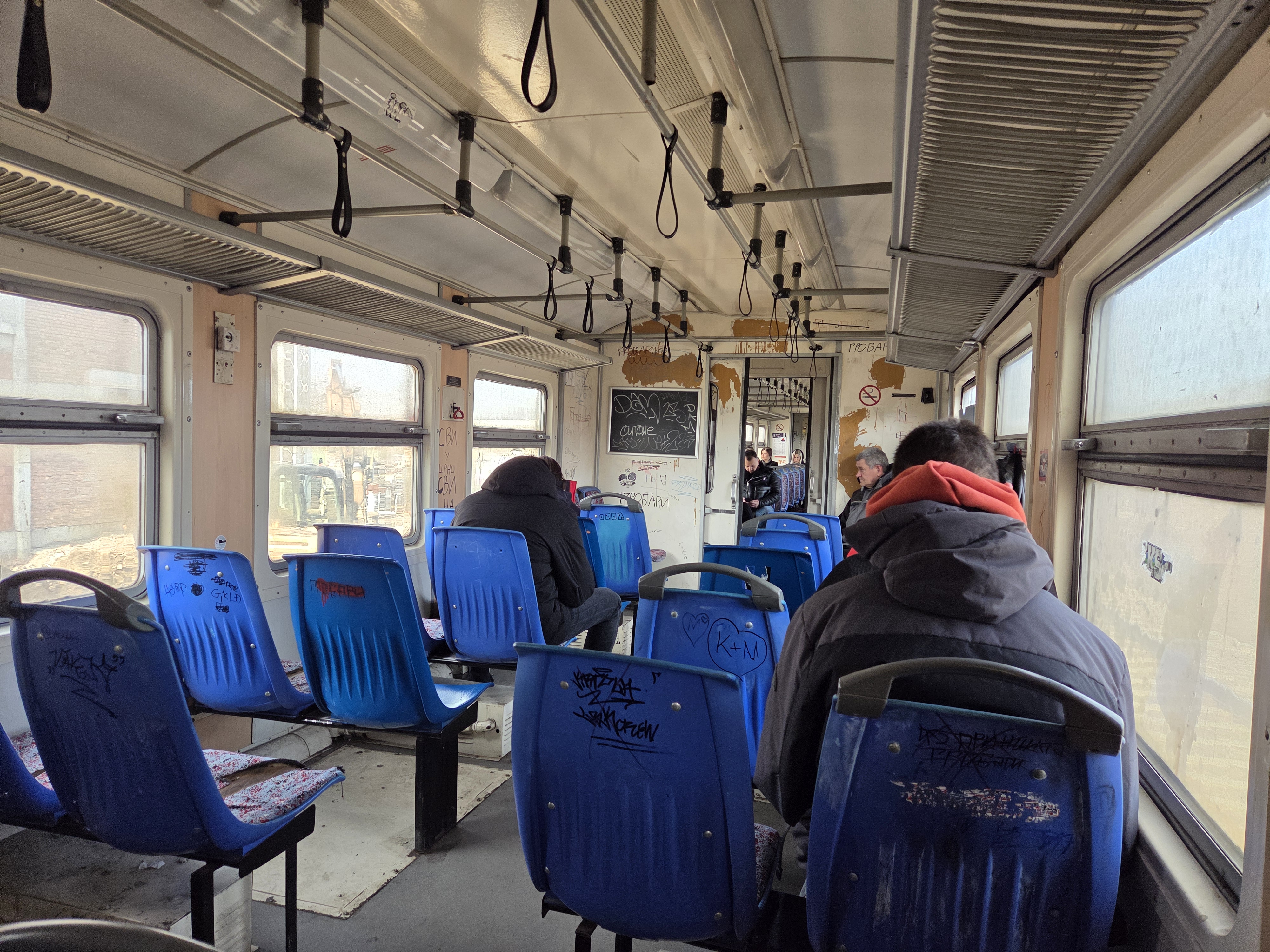 Ovaj polazak BG voza pomera se za 45 minuta unazad: Promena stupa na snagu SUTRA