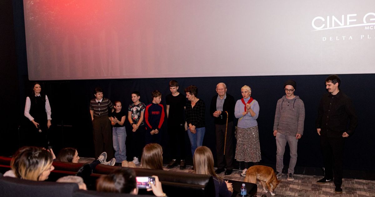 Emotional Niš Premiere of Stefan Đorđević's Film "Vetre, pričaj sa mnom"