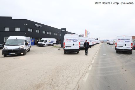 Pošta Srbije vozila