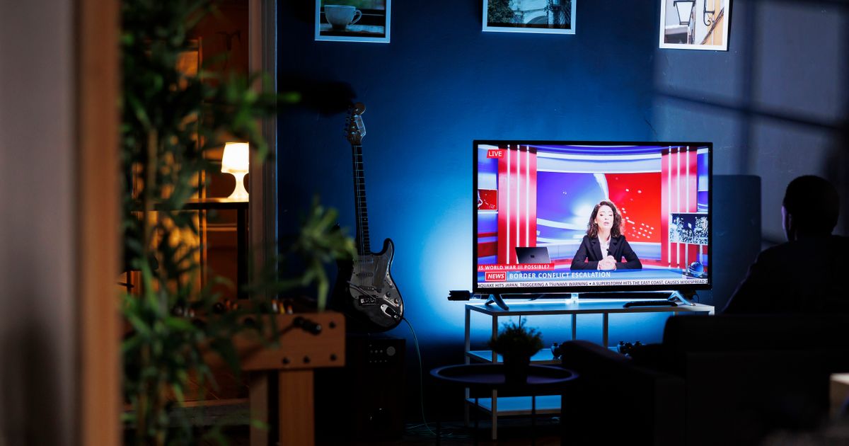 Your Smart TV Secretly Records You 7,200 Times Per Hour: Turn Off This Option and Stop the Spying