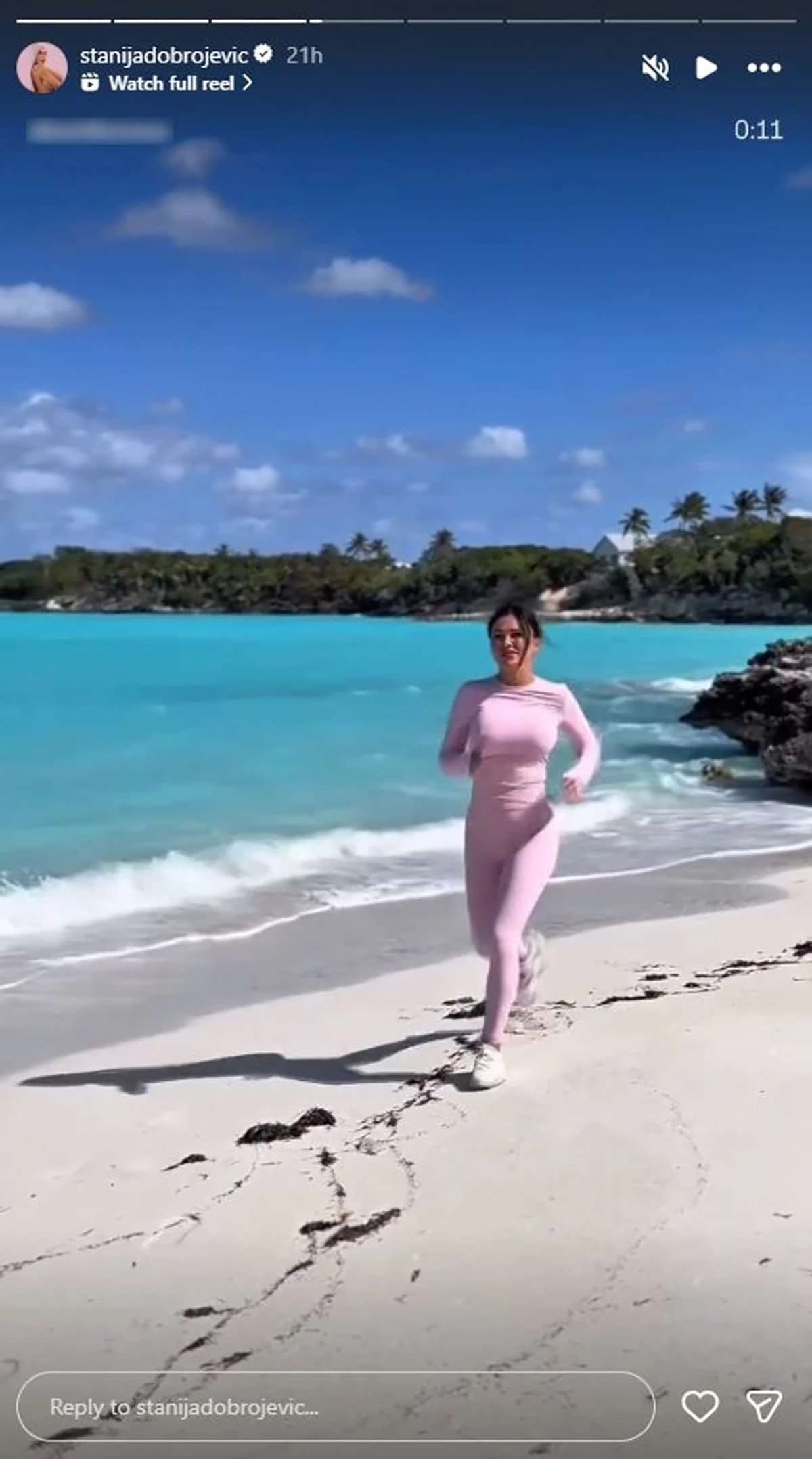 Posle Asmina cveta! Za Staniju "tretman princeze": Imućni partner želi da je ženi, evo šta rade na Bahamima