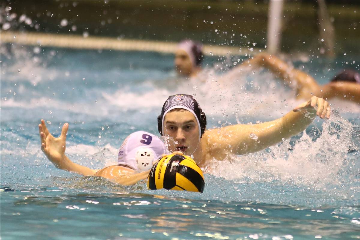 Partizan silan protiv Zemuna: Crno-beli slavili u spektaklu od 40 golova