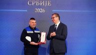 Svi su se pitali ko je Đorđe kome je Vučić uručio orden: Radi težak posao i nikada nije zakasnio na smenu