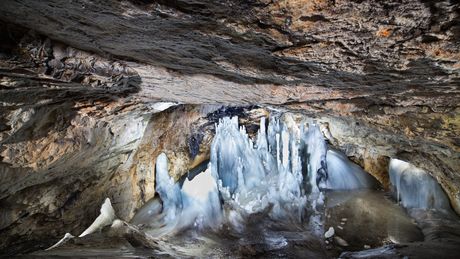 Pećina Scarisoara u Rumuniji