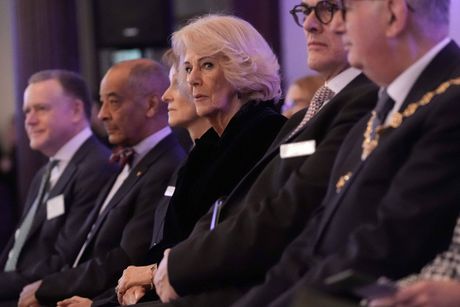 Kraljica Kamila u javnosti na dan kad je uhapšen Endru