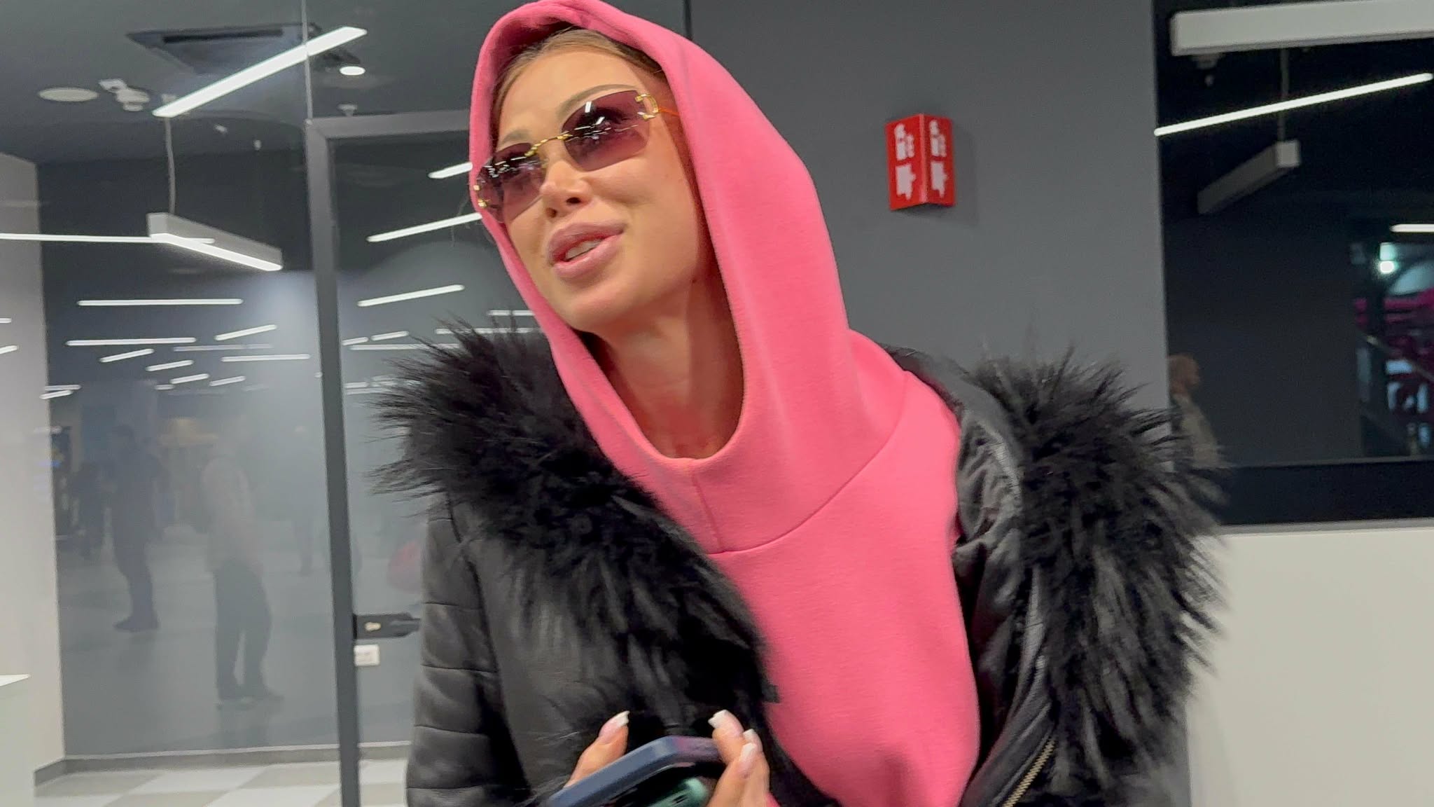 Bivša rijaliti učesnica nestala iz javnosti: Suočava se sa zdravstvenim problemom "I dalje sam na lečenju..."