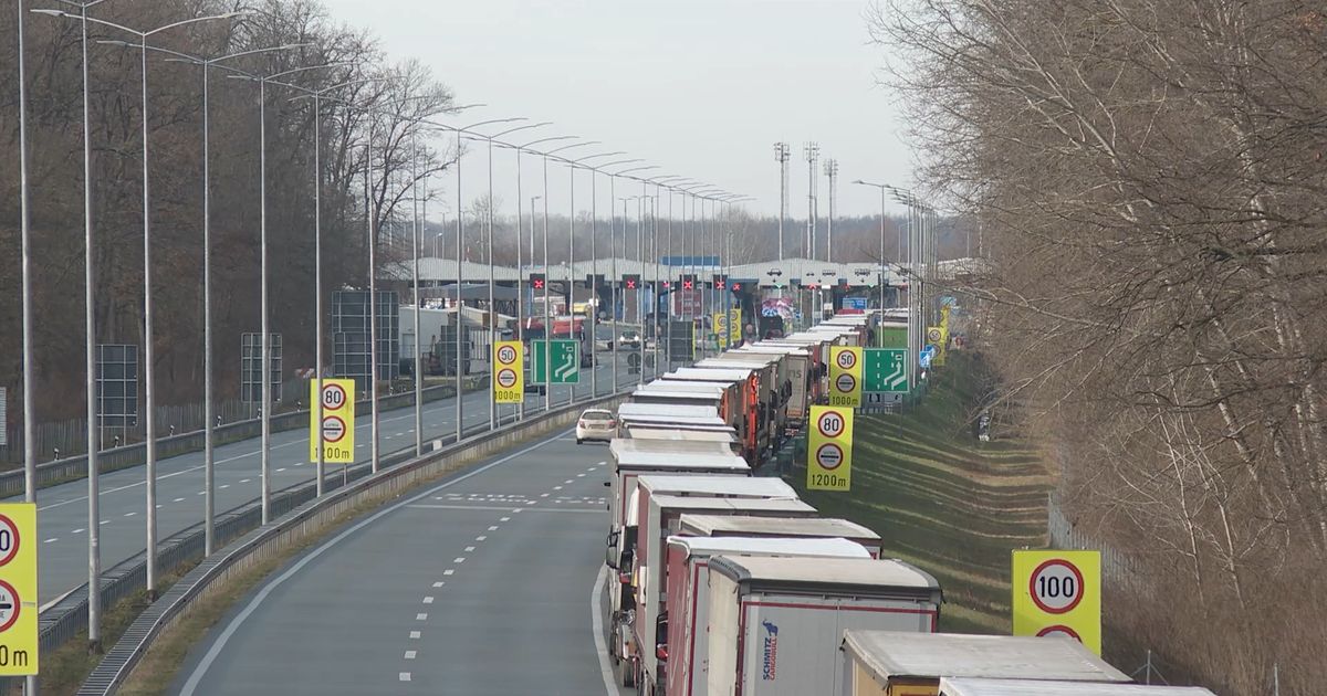 Teretna vozila na graničnim prelazima zadržavaju se do četiri sata