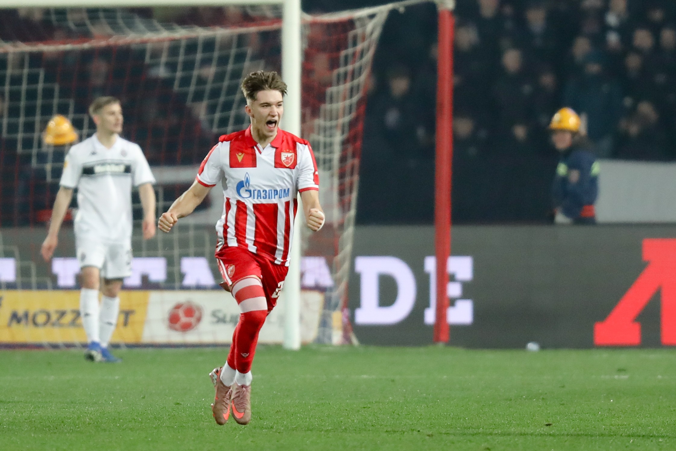 Ono što radi Vasilije Kostov, ne radi niko na istoku Evrope, tu su i saigrač iz Zvezde, igrač Čuke i Partizana