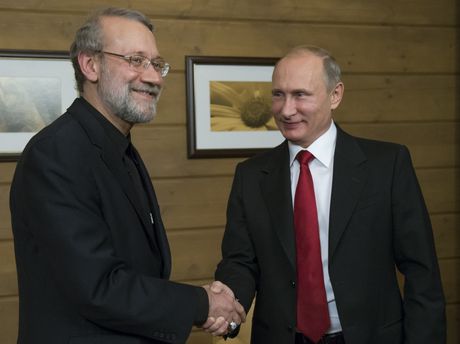 Ali Larijani i Vladimir Putin