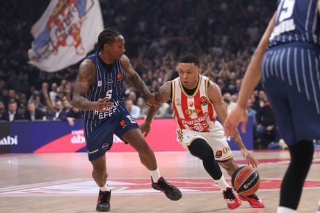 KK Crvena zvezda - KK Efes