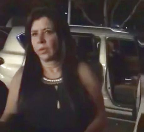 Žena i ćerka El Menča