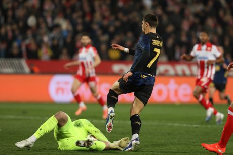 FK Crvena zvezda - FK Lil