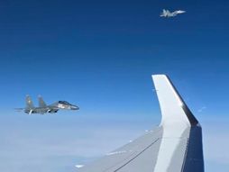 Vučić, suhoj, kazahstan