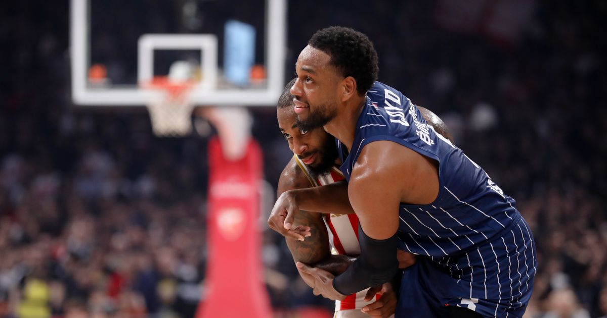 Bivši igrač Zvezde spasio Efes novog iznenađenja: Skoro da su obezbedili mesto u plej-ofu