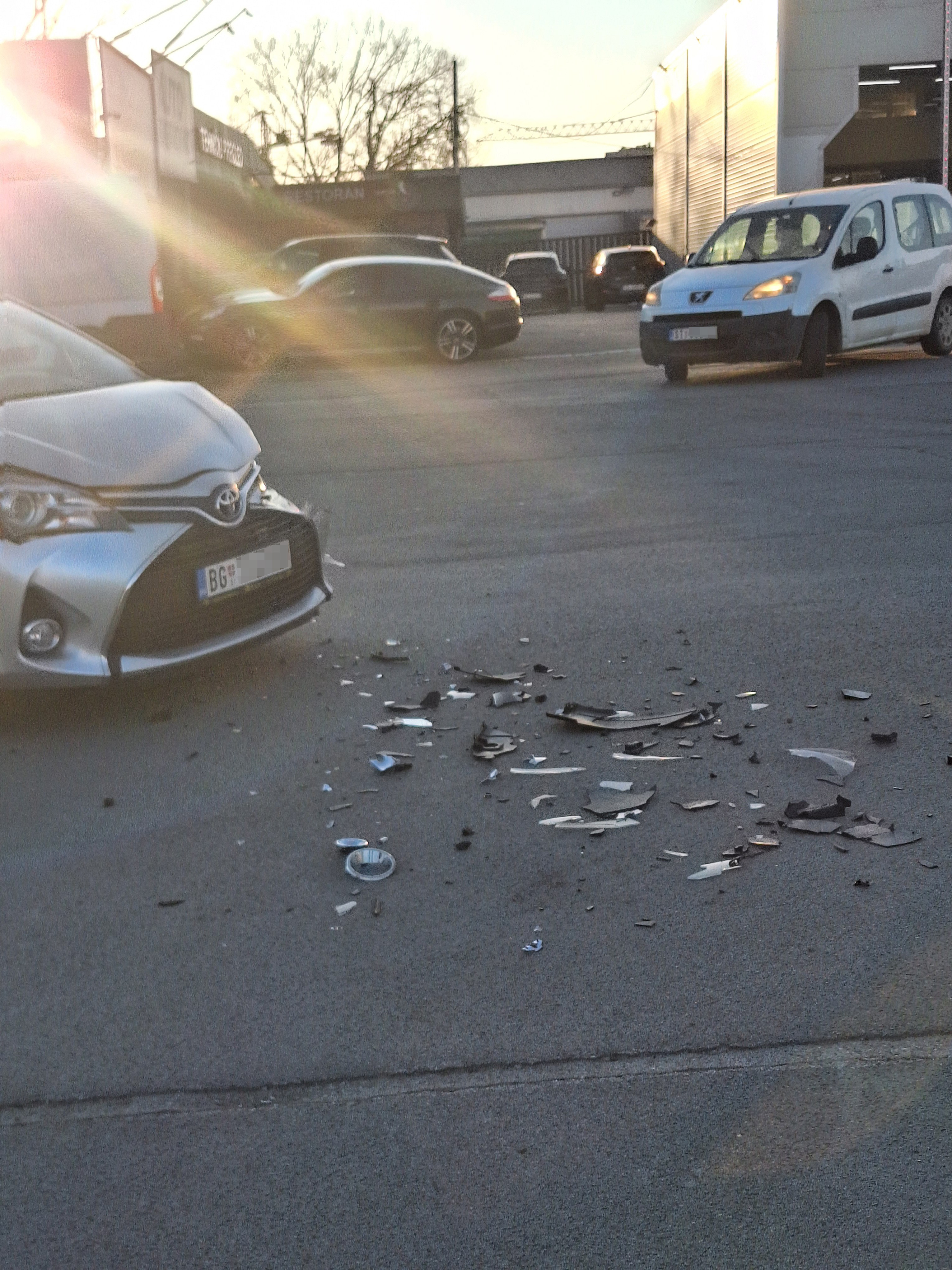 Ovo nikako ne smete da kažete posle saobraćajne nesreće: Mogu da vas "pokopaju" pri odštetnom postupku