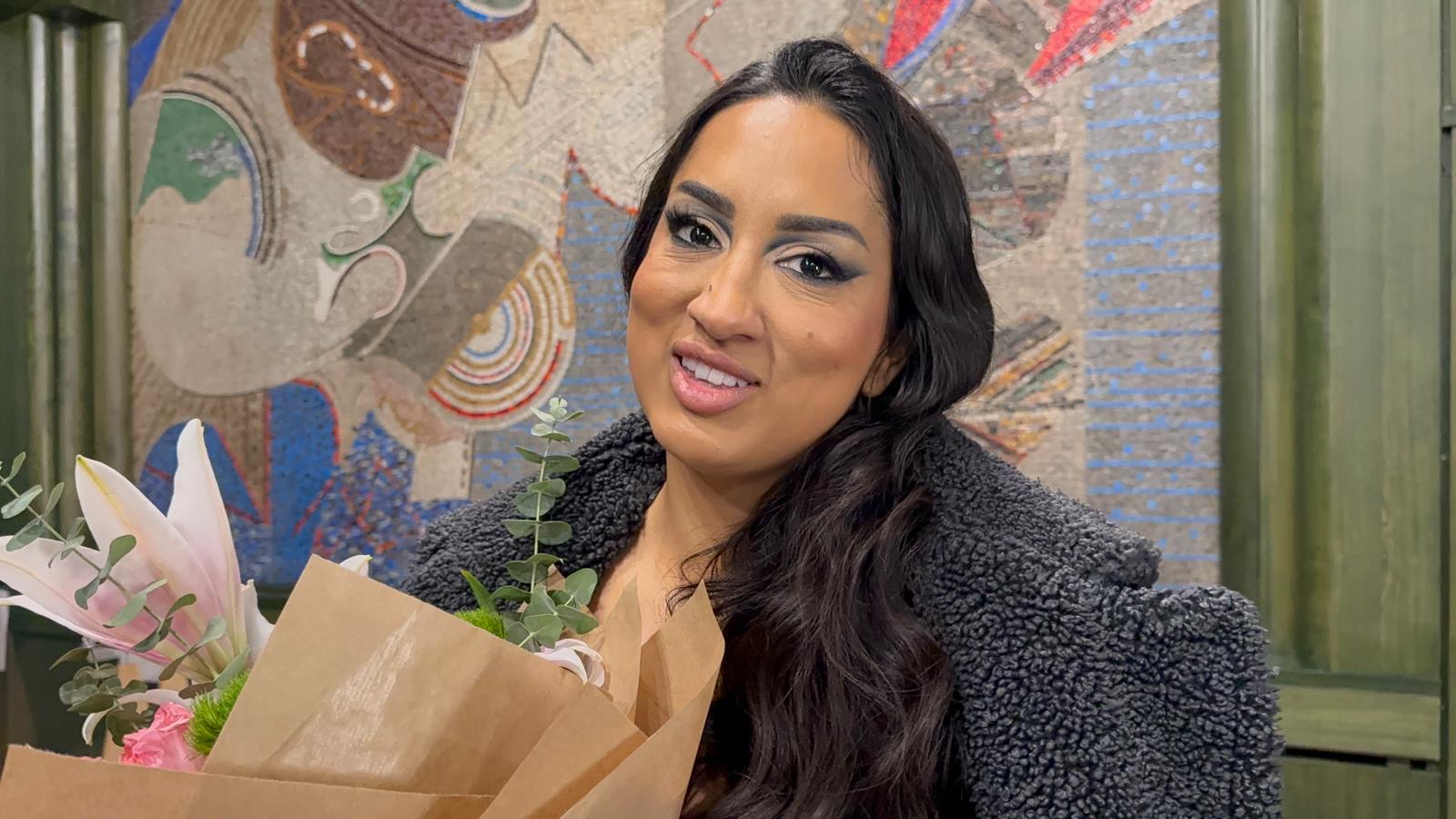 Slavlje u porodici Zejne Murkić! Pevačica objavila prizor iz doma koji je raznežio sve, čestitke samo pljušte