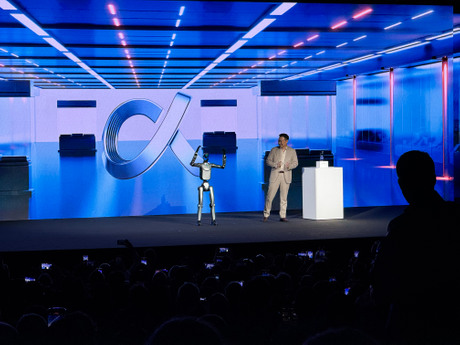 HONOR MWC, roboti, telefoni